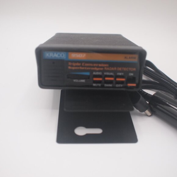 Vintage ￼Kraco Dual Superheterodyne Triple Conversion Radar Detector. KRD-9507 - Picture 1 of 4